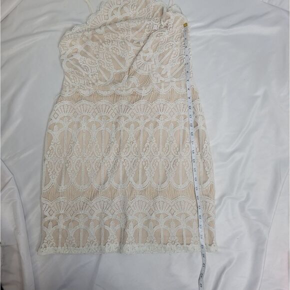 MISSGUIDED white lace strappy bodycon backless dress 12 - Picture 9 of 12
